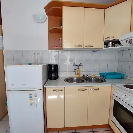 Apartments Goles 公寓 普利莫顿