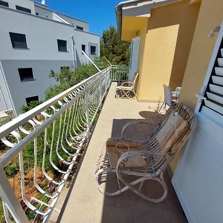 Apartments Goles 普利莫顿